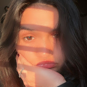 Meet your Posher, Abby